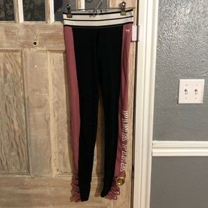 Pink by Victoria’s Secret work out leggings